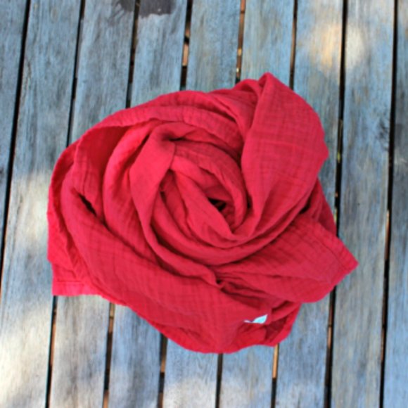 Laora organic gauze scarf in red color NWT - Picture 3 of 5